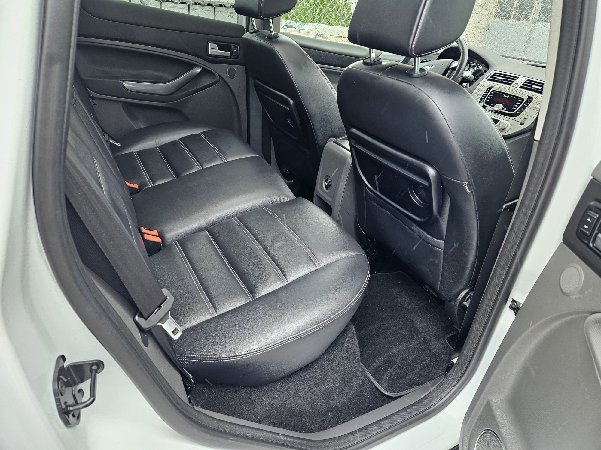 
								Ford FORD Kuga 2.0 TDCi Titanium 4WD PowerShift 2012 full									