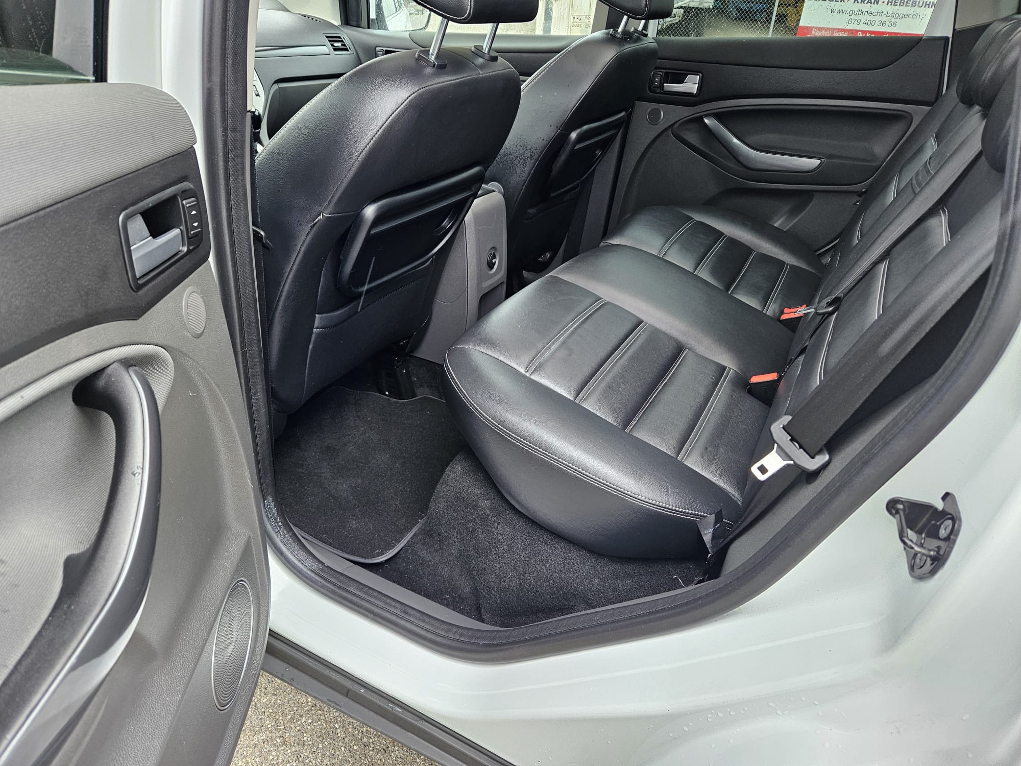 
								Ford FORD Kuga 2.0 TDCi Titanium 4WD PowerShift 2012 full									