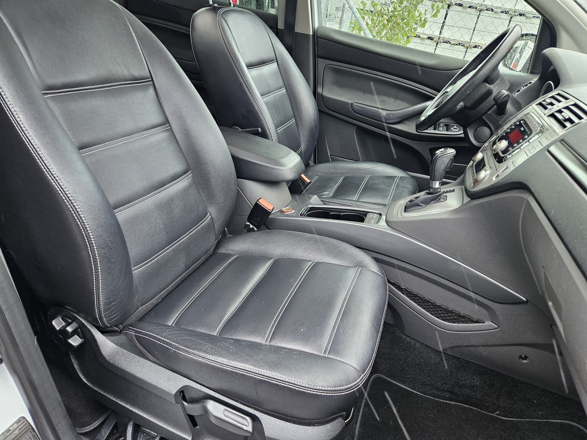 
								Ford FORD Kuga 2.0 TDCi Titanium 4WD PowerShift 2012 full									