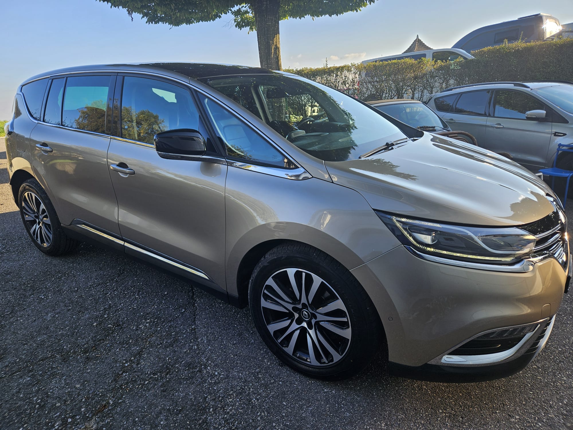 
								RENAULT Espace 1.6 TCe Initiale EDC 2016 full									