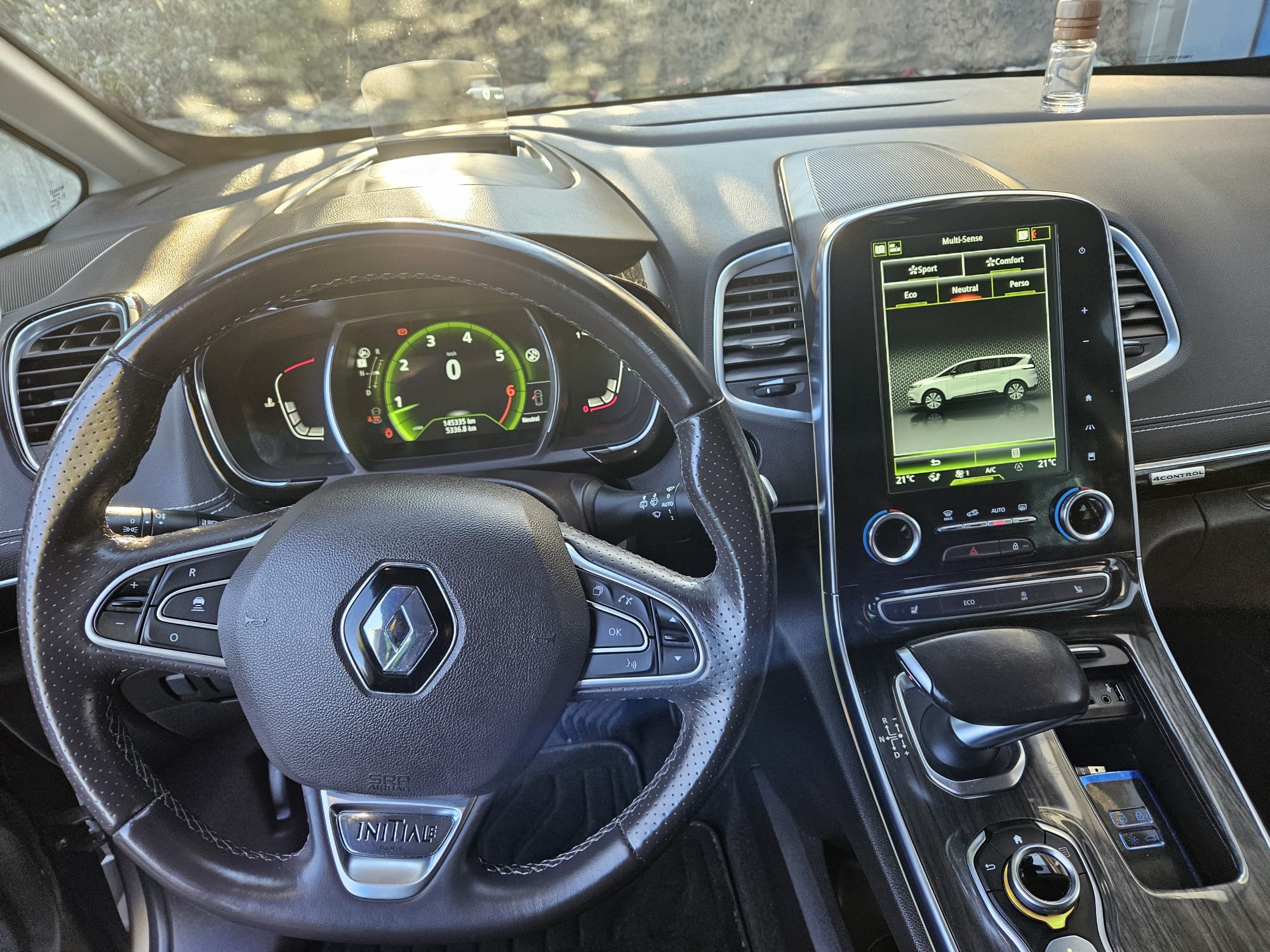 
								RENAULT Espace 1.6 TCe Initiale EDC 2016 full									