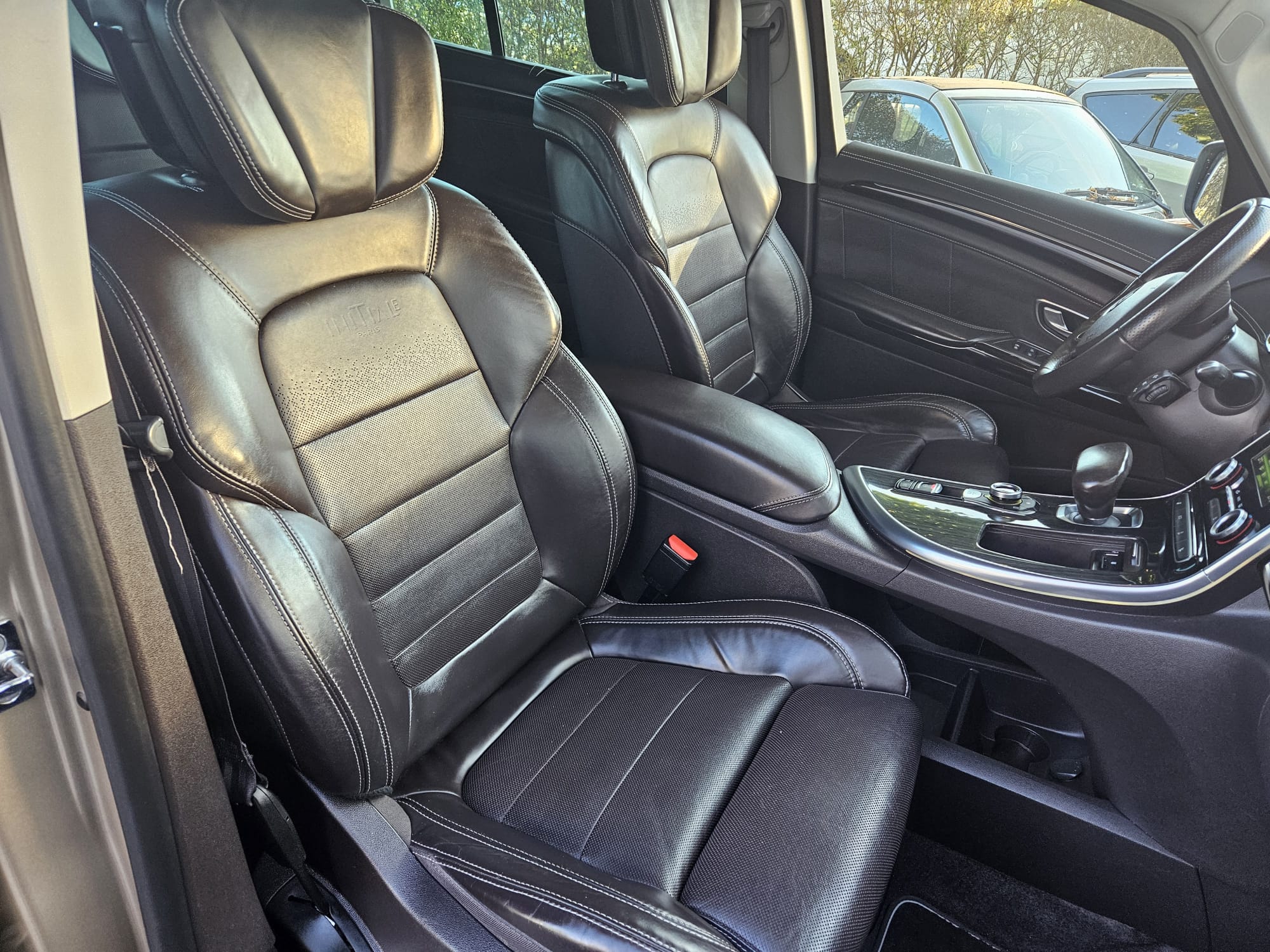 
								RENAULT Espace 1.6 TCe Initiale EDC 2016 full									